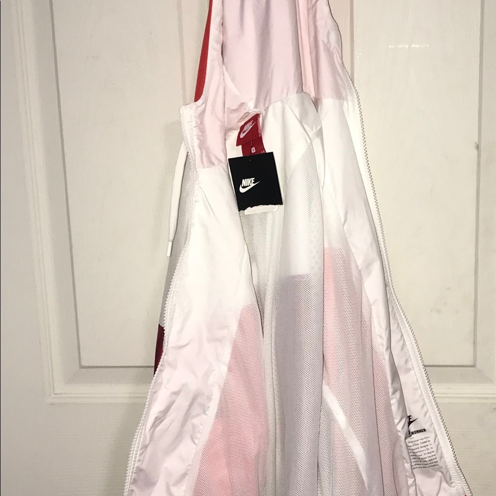 Nike jacket - Picture 2 of 5
